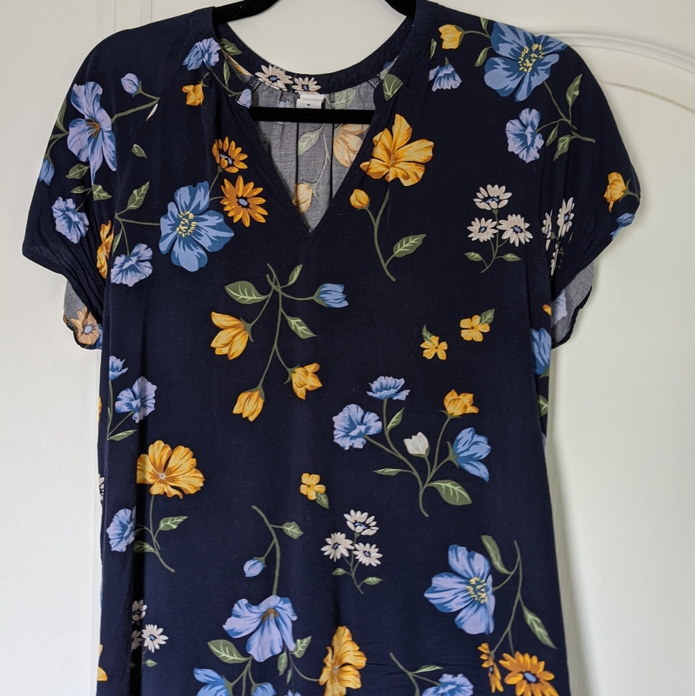 Floral top